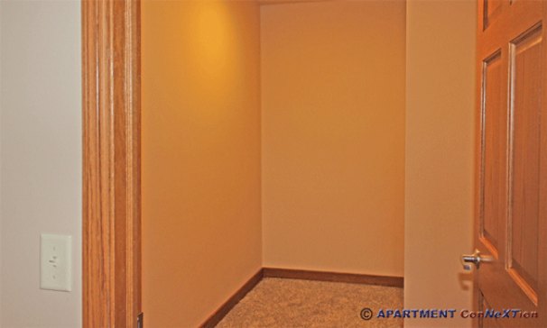 Bedroom 1 Walk-In Closet