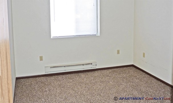 Typical Bedroom (9.5x12)