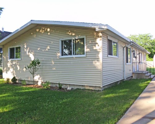 1716 Charles Street La Crosse