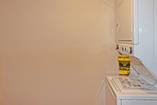 Laundry Room (off Kitchen)