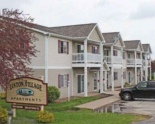 700 Linton Street East Viroqua