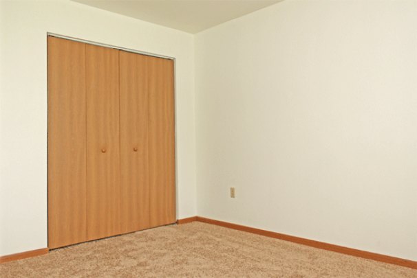 Bedroom 2 Closet