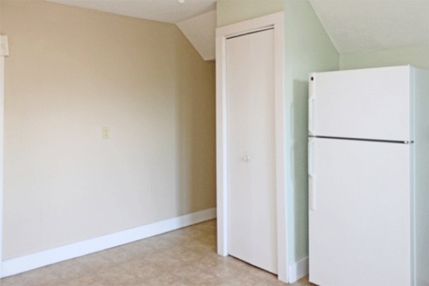 Kitchen Pantry and Dinnette