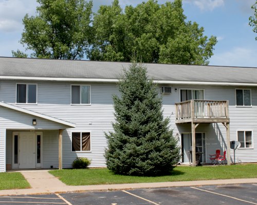 625 Amy Drive Holmen