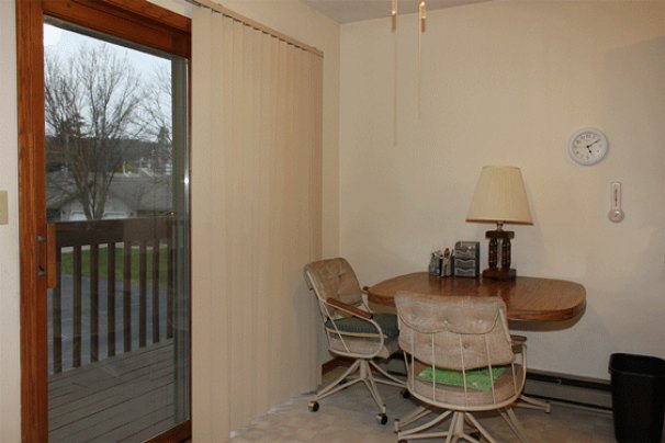 Dining Area / Deck