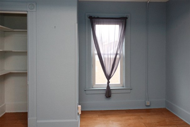 Kitchen Dining Area & Pantry