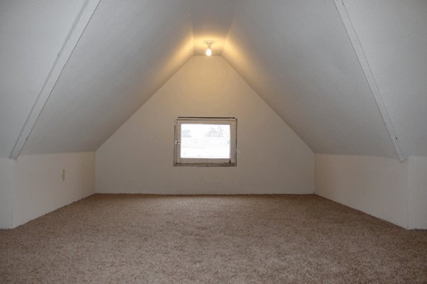 Loft Bonus Room - South