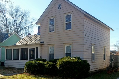 1407 Charles Street La Crosse