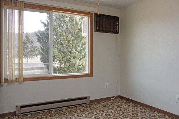 Kitchen Dinette Area