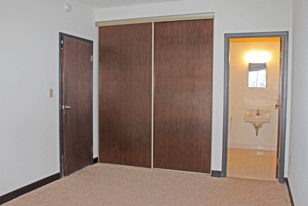 Master Double Closet &1/2 Bath Option