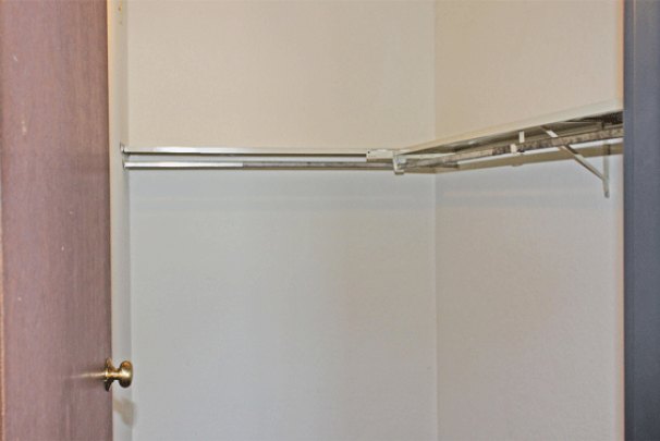 Master Walk-In Closet Option (No 1/2 Bath)