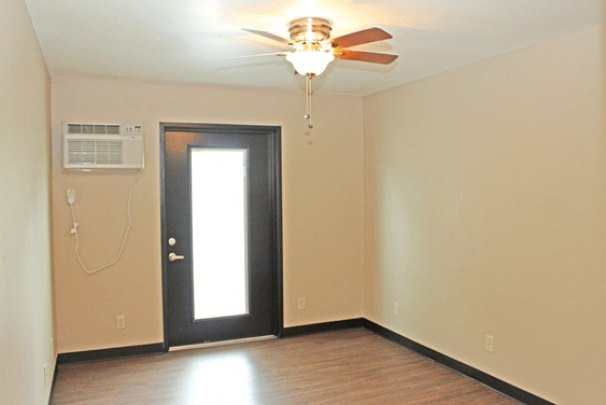 Living / Sleeping Area Ceiling Fan