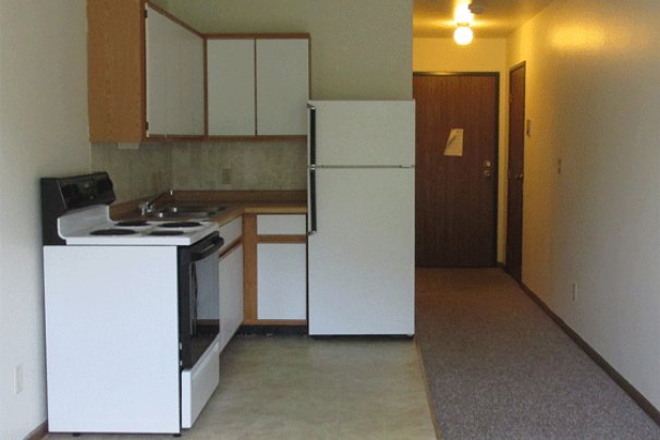Kitchen & Entry Hallway