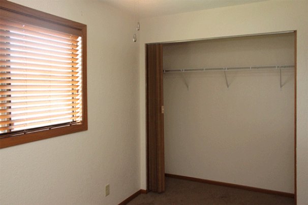 2nd Bedroom or Den / Office