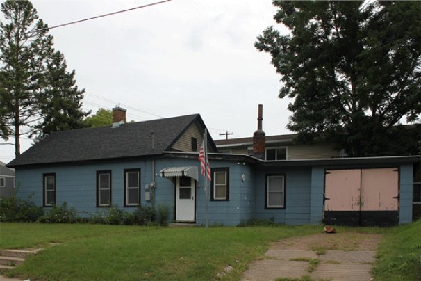 Side View (attached bike storage garage)
