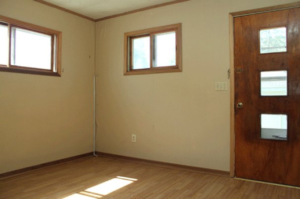Bonus Room (Den/Study)