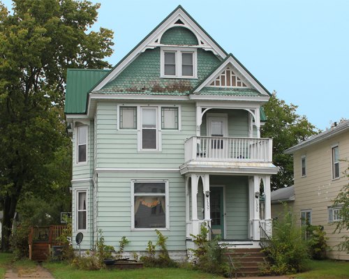 1337 Caledonia Street La Crosse