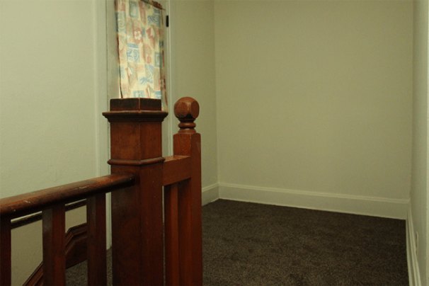 Office Nook (top of stairs)