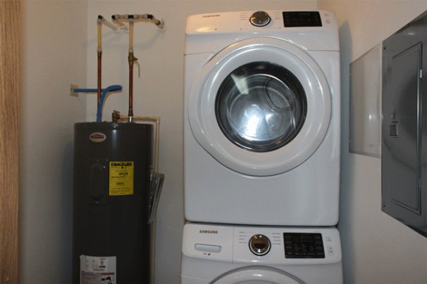 Washer / Dryer In Unit