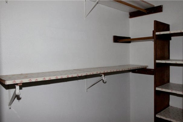 Bedroom 1 Walk-In Closet