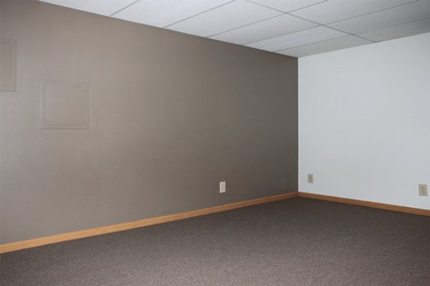 Family Room (Main Area)