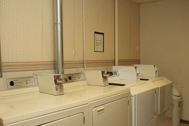 On-Floor Coin-Op Laundry