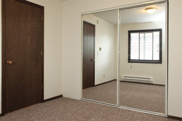 Bedroom Mirror Closet