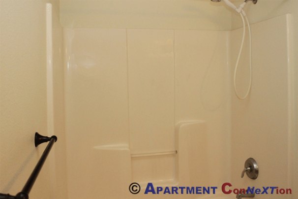 Bathroom 2 (upper level)