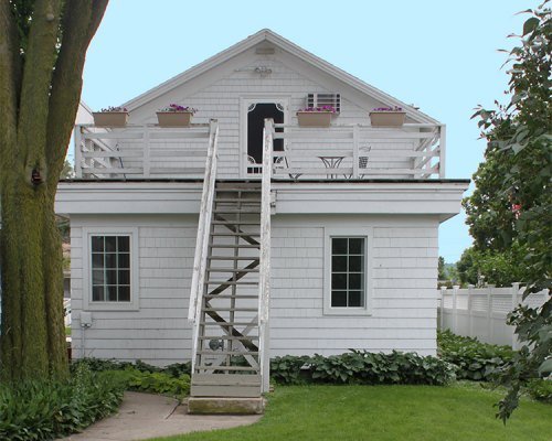 328 First Street South La Crescent MN