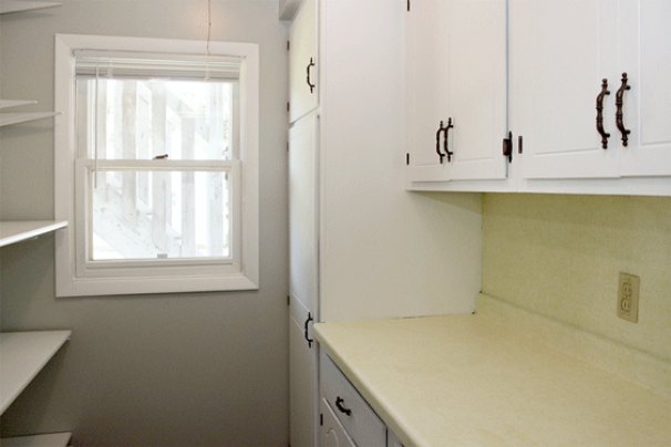 Kitchen Butler Pantry