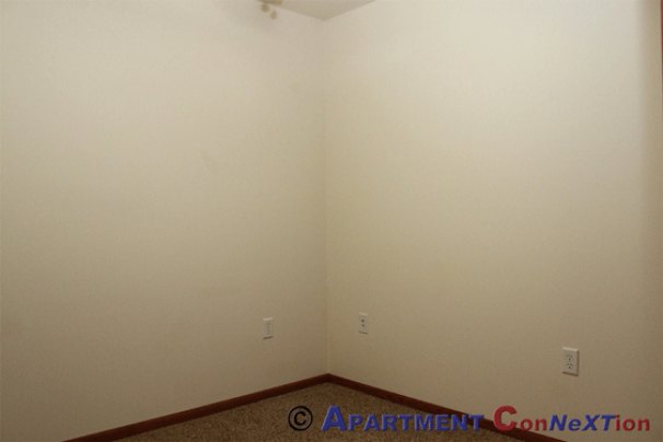 Den / Study (Off Living Room)