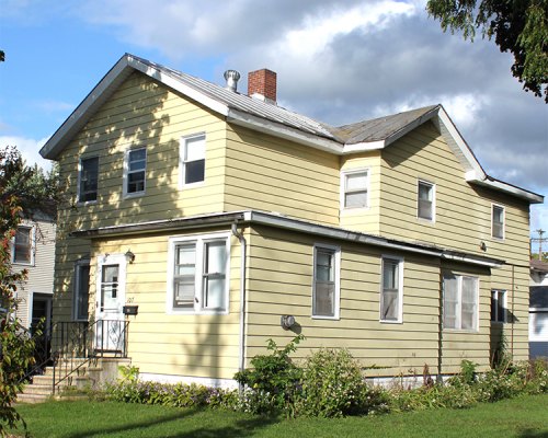 107 10th Street South La Crosse