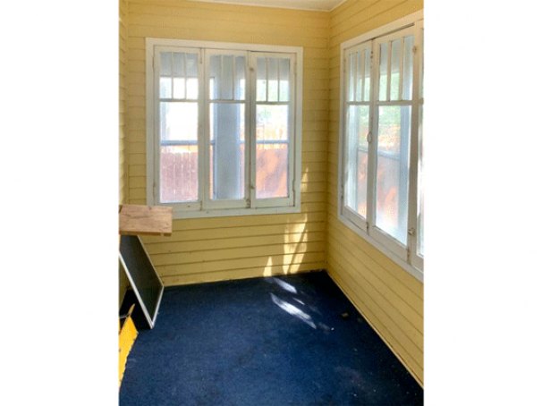 Sun Room / Enclosed Porch