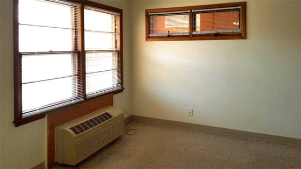 Living / Sleeping Room