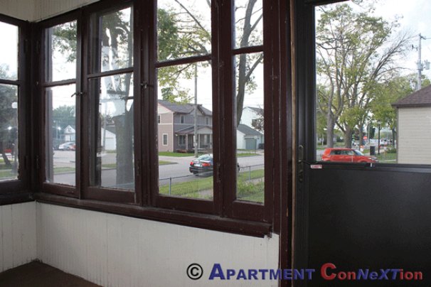 Enclosed Back Porch / Mud Room