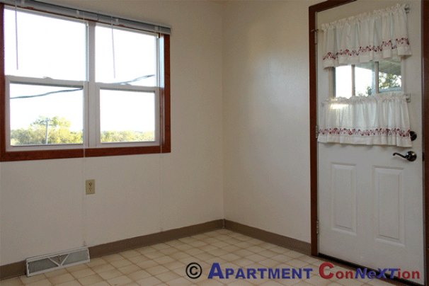 Kitchen Dinette Area