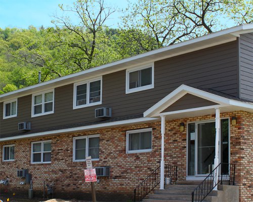 3851 Cliffside Place La Crosse