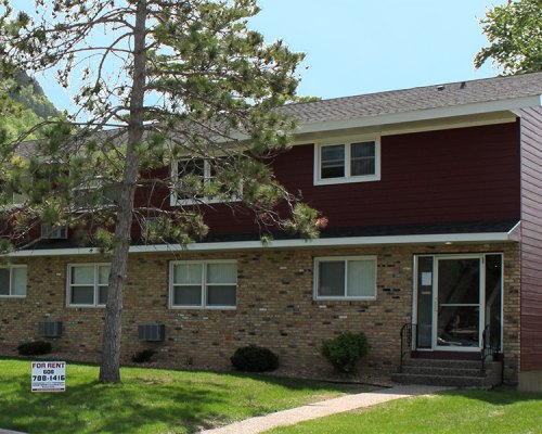 3800 Cliffside Place La Crosse