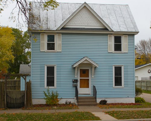 1215 Winnebago Street La Crosse