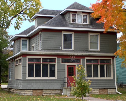 1410 State Street #4 La Crosse