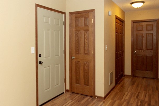 Entry (from dining area to bedroom)