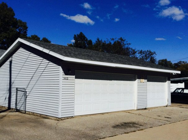 2-Car Detached Garage