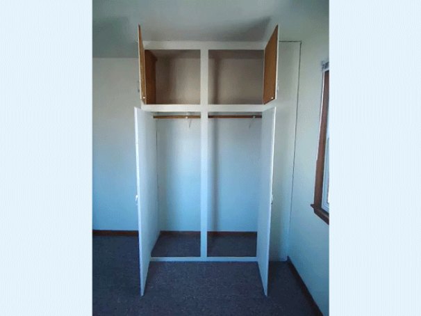 Wardrobe Closet