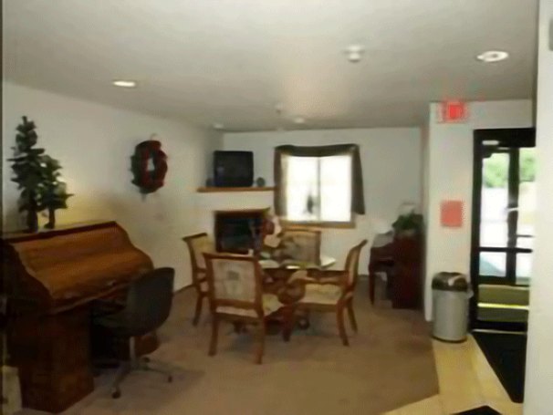 Building Entry Lobby