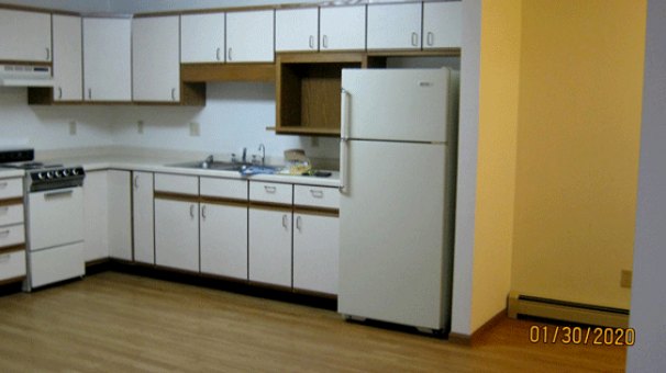 Kitchen with Lots of Cabinets
