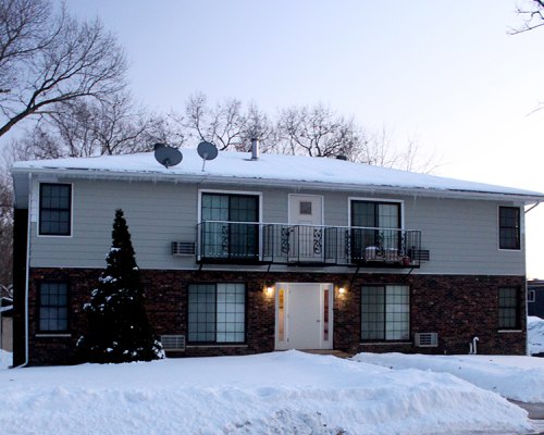 302 Royal Street #F Onalaska