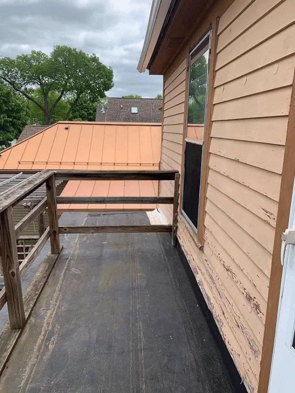Balcony Deck