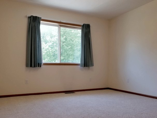 Upper Bedroom