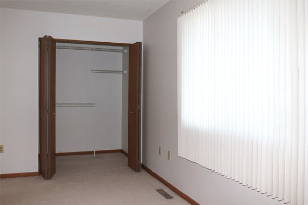 Bedroom 1 Walk-In Closet