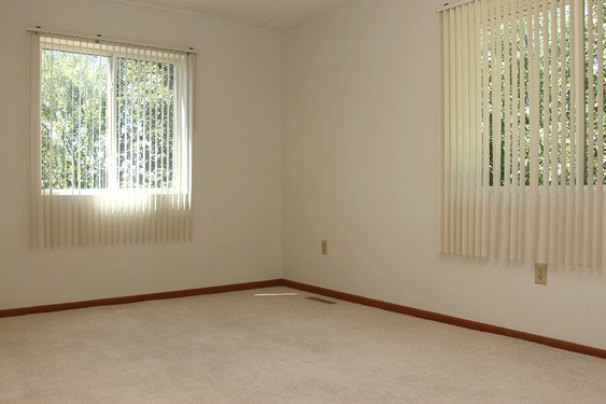 Super Queen Size Bedroom 2